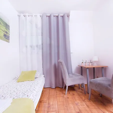 住宿加早餐酒店 Rosa Stronie Śląskie