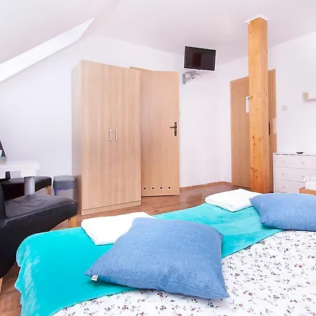 Rosa Bed & Breakfast 3*